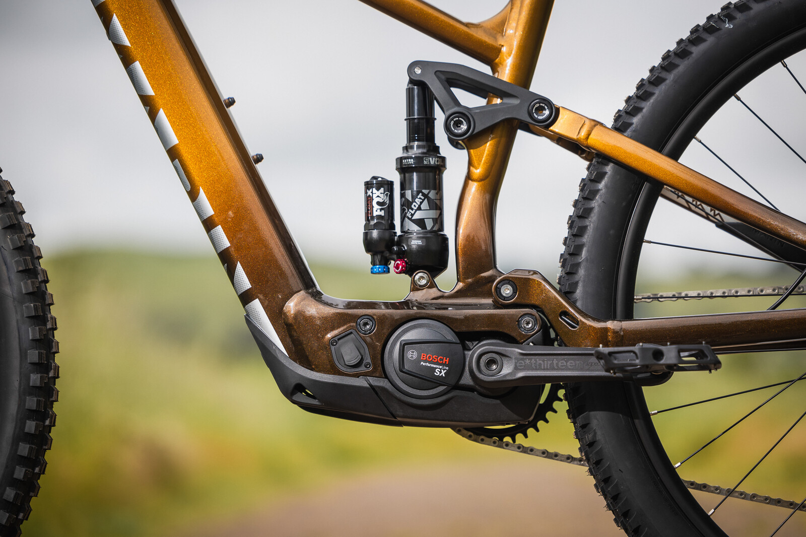 Marin Rift Zone EL Light EMTB-5.jpg?VersionId=wQnsx1kmtSTtOM xahvZd8CfE